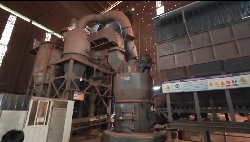 西南地區(qū)頁(yè)巖磨粉項(xiàng)目現(xiàn)場(chǎng)-120目